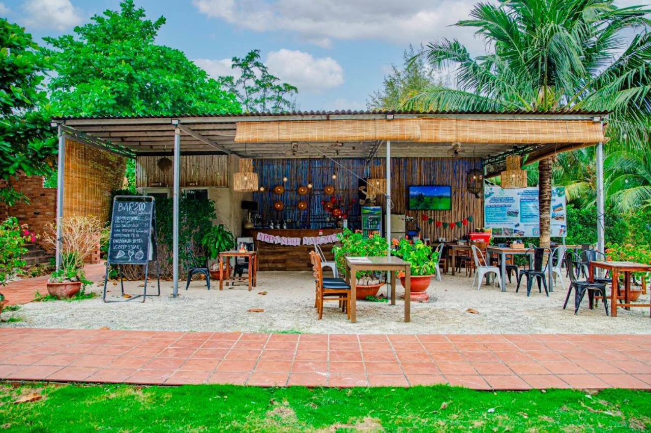 Thien Tan Hotel Chi Khu Co Ong エクステリア 写真